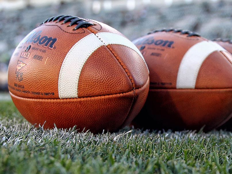 Entire Florida HS football coaching staff suspended following locker room fight