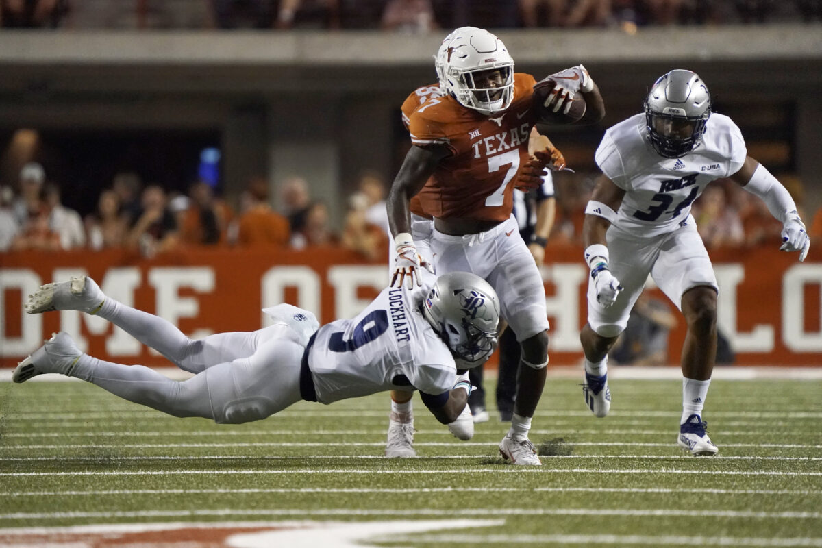 ESPN College Gameday asks if it’s “now or never” for Texas football