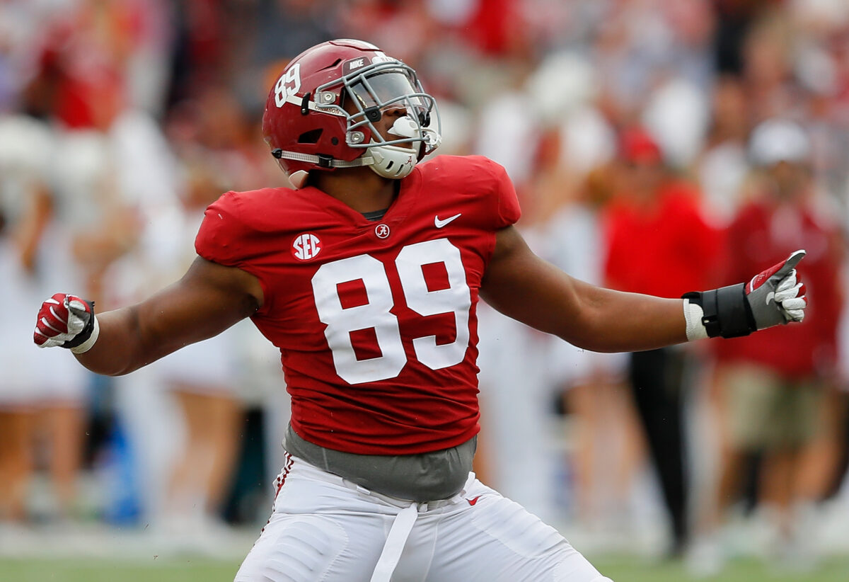 Former Alabama DL LaBryan Ray signs with the Carolina Panthers