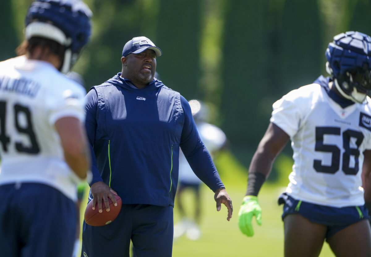 Clint Hurtt defends what he sees as an underrated Seahawks pass rush