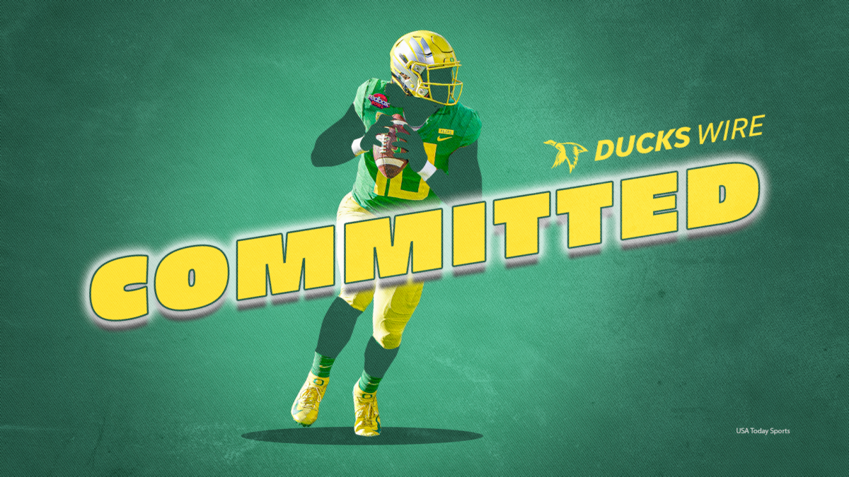 Top-10 CB Dakoda Fields flips from USC to Oregon Ducks