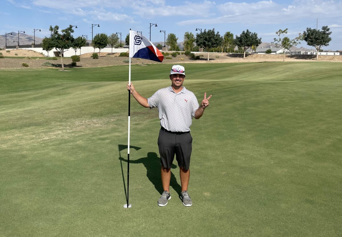 Golfer named Blade makes two aces in four holes, celebrates with dive into lake