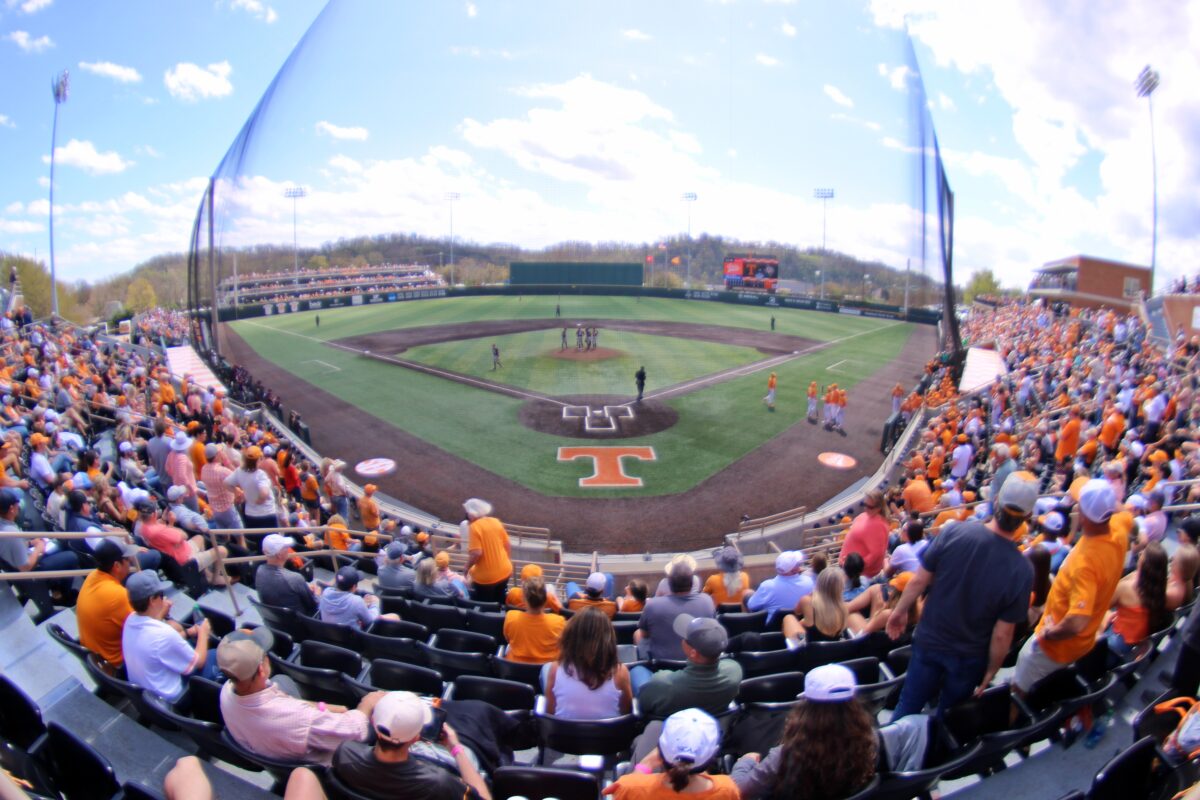 Tennessee baseball adds Pac-12 pitcher from transfer portal