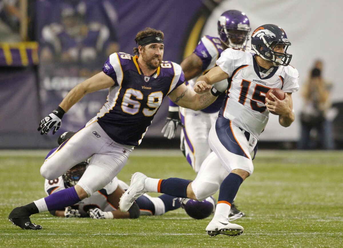 Jared Allen serving as a ‘guest coach’ with the Broncos