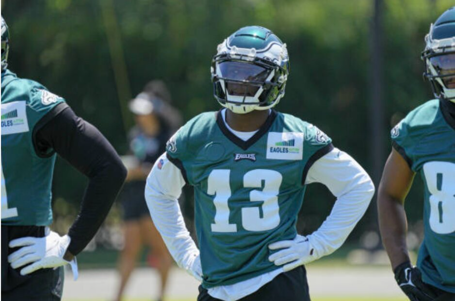 Olamide Zaccheaus exits Eagles preseason matchup vs. Browns with shoulder injury