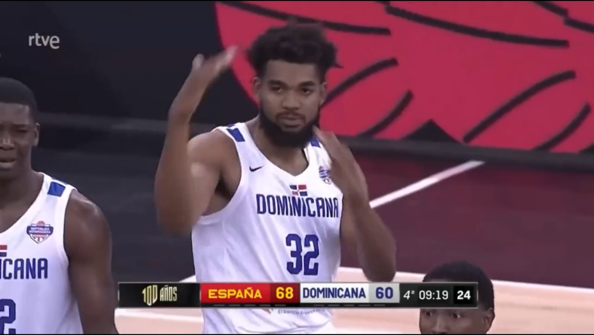 Karl-Anthony Towns got ejected during a FIBA exhibition after sarcastically gesturing to the ref twice