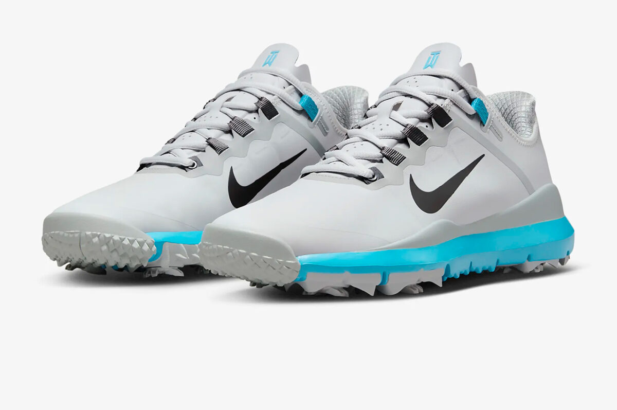 The re-release of the 2013 Nike Tiger Woods shoe is here