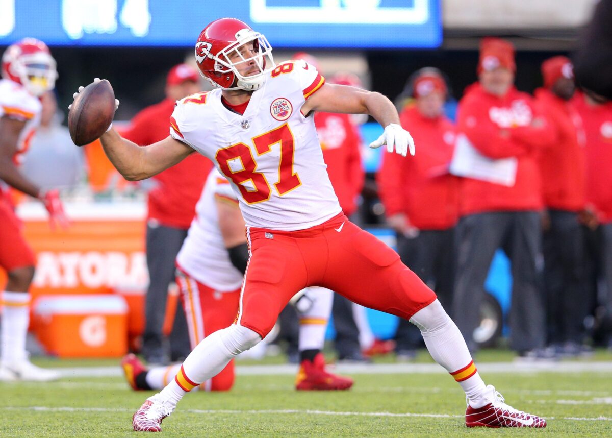 WATCH: ‘El Travador’ mic’d up at Chiefs practice