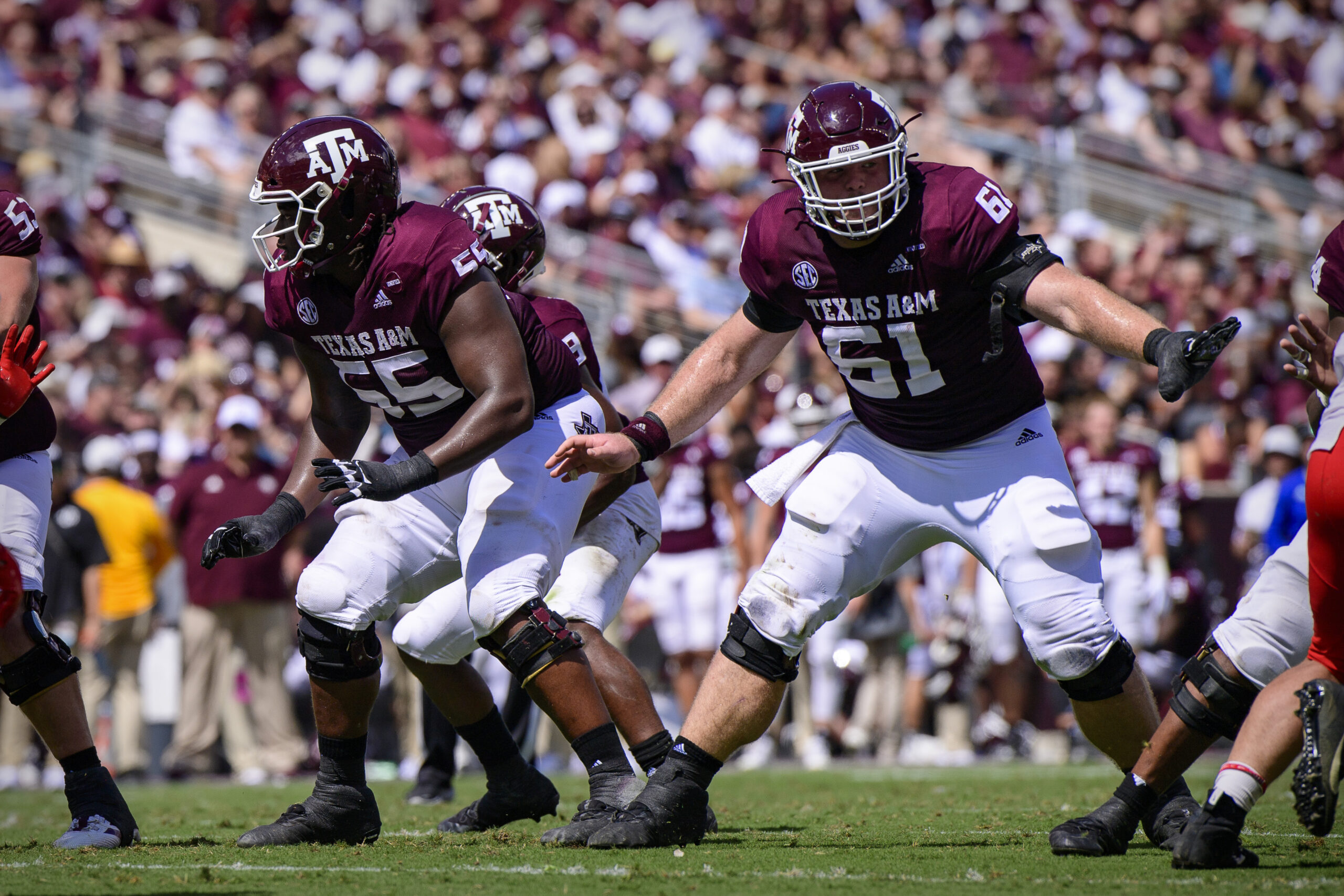 Texas A&M’s Offensive line depth resembling shades of 2020’s elite unit