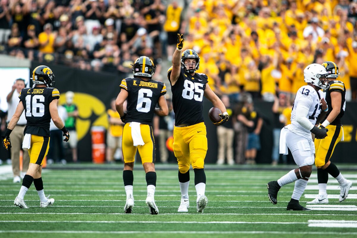 Iowa Hawkeyes 2023 Positional Breakdown: Scouting the tight ends