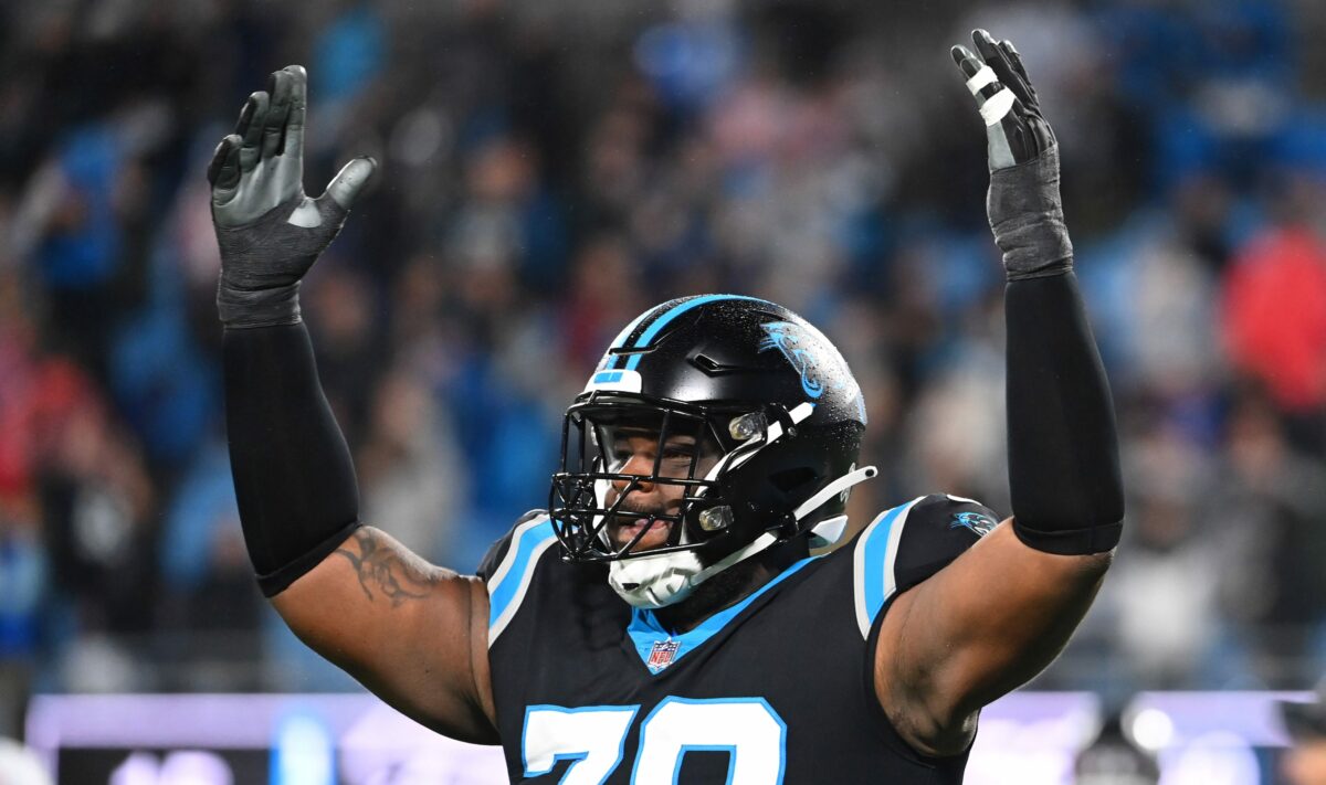 Patriots claim former Panthers DL Marquan McCall off waivers
