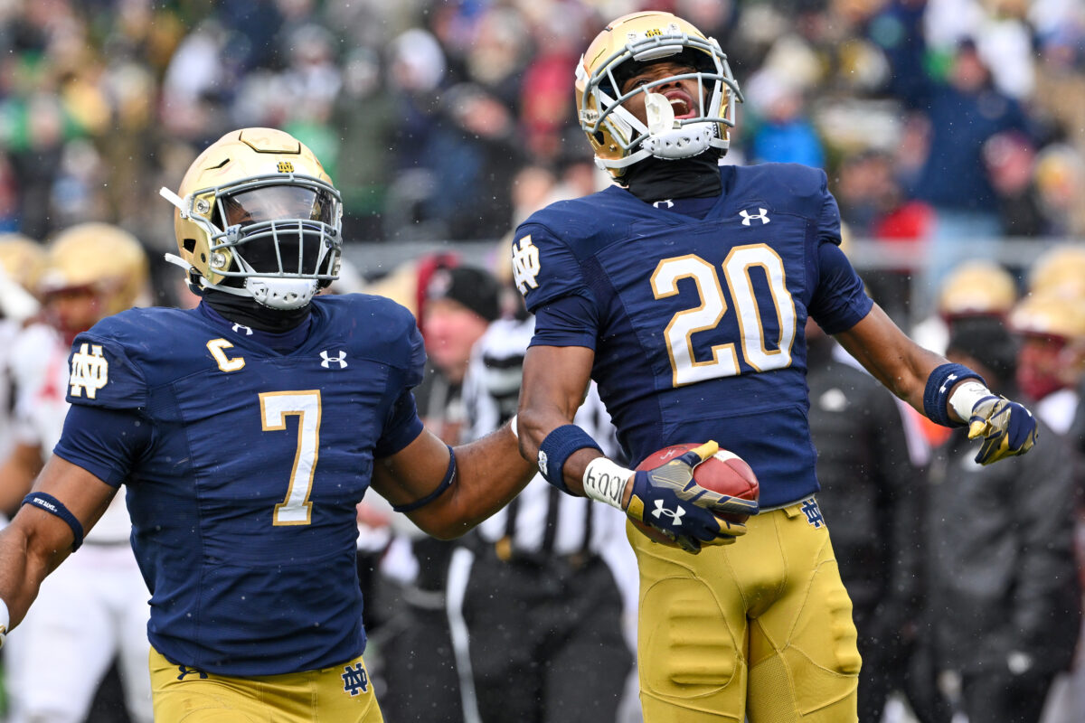 CBS Sports names two Notre Dame players on their preseason All-American teams