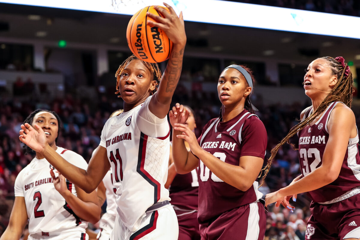 Kellie Harper discusses Talaysia Cooper transferring to Tennessee