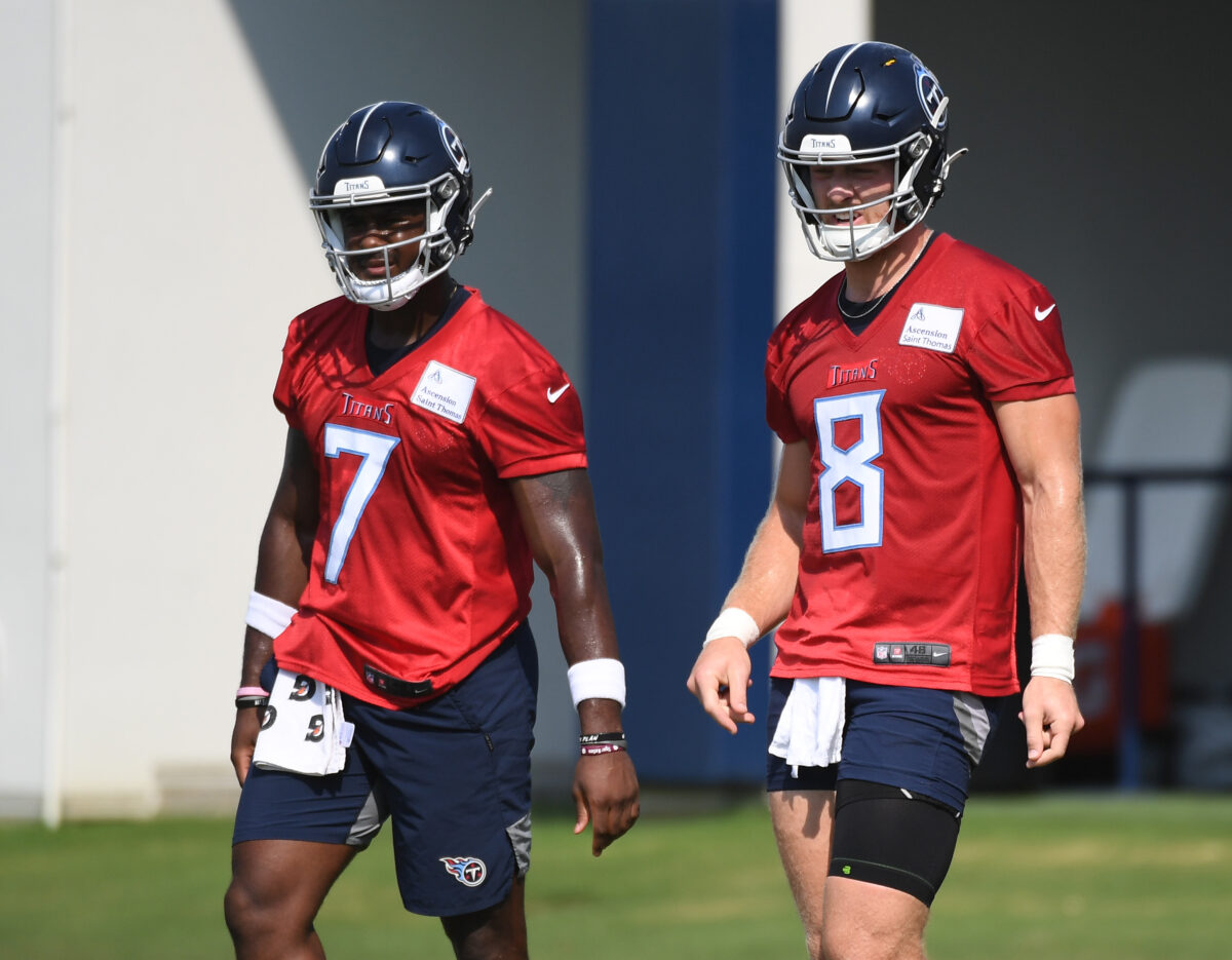 Mike Vrabel talks Titans’ QB competition between Will Levis, Malik Willis