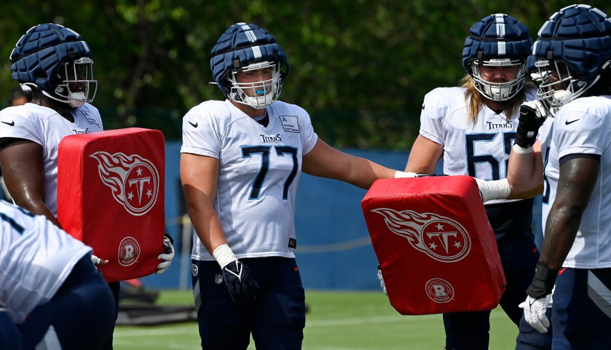 Titans’ Jeffery Simmons lauds Peter Skoronski’s strength