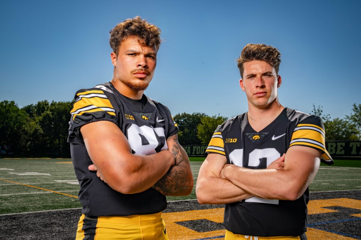 Trio of Hawkeyes named to Comeback Player of the Year Award Watch List
