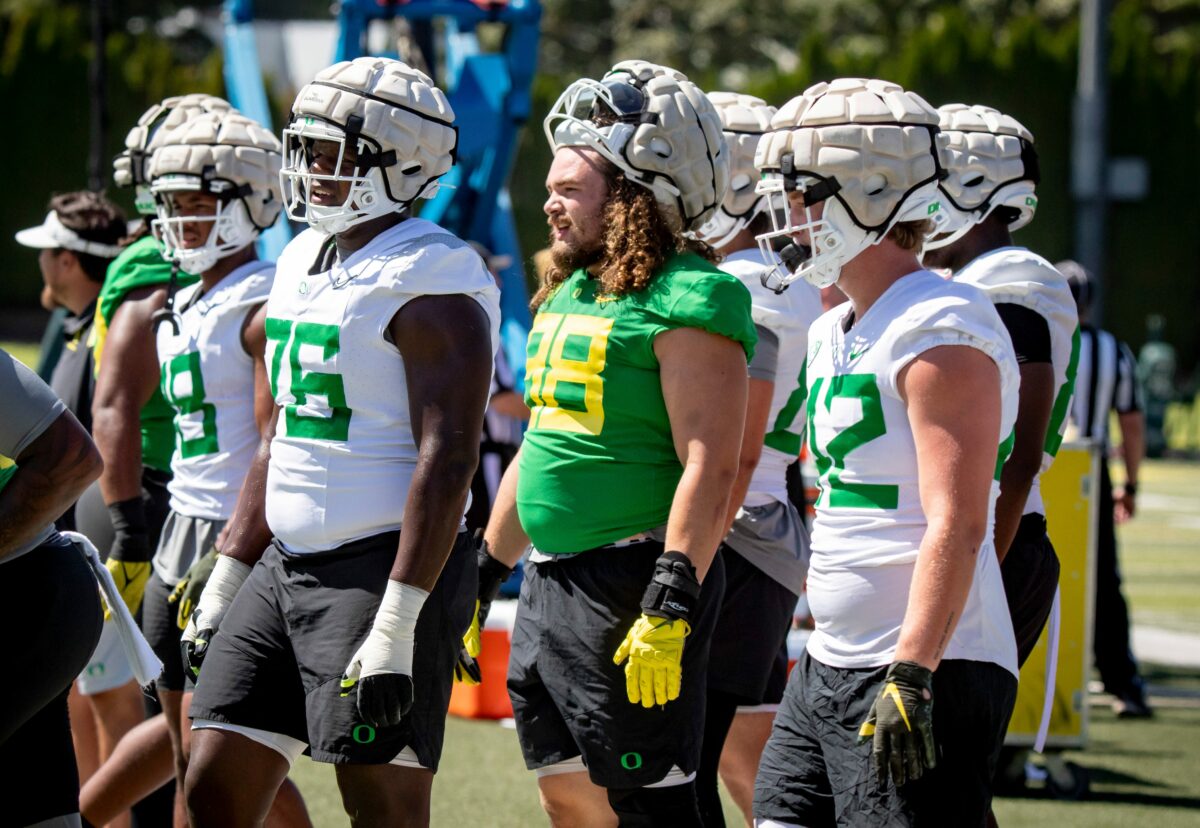 ‘We can roll eight-deep;’ Oregon OC Will Stein discusses offensive line depth