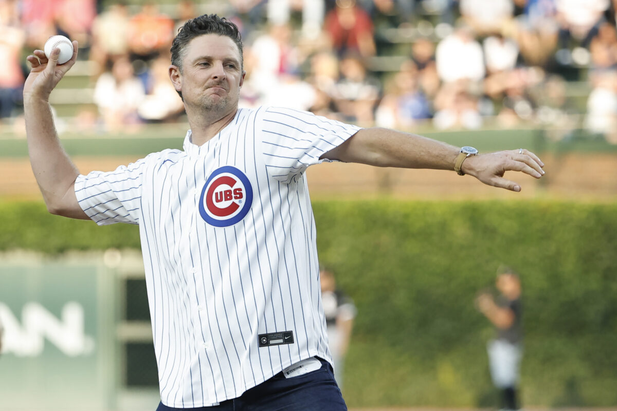 Justin Rose threw out first pitch at Cubs game before teeing it up at BMW Championship