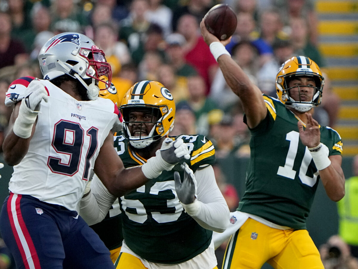 Packers’ Rasheed Walker shines in starting debut at left tackle