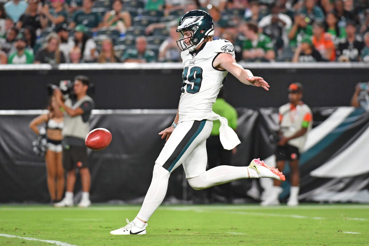 Former Eagles’ punter Ty Zentner agrees to deal with Texans