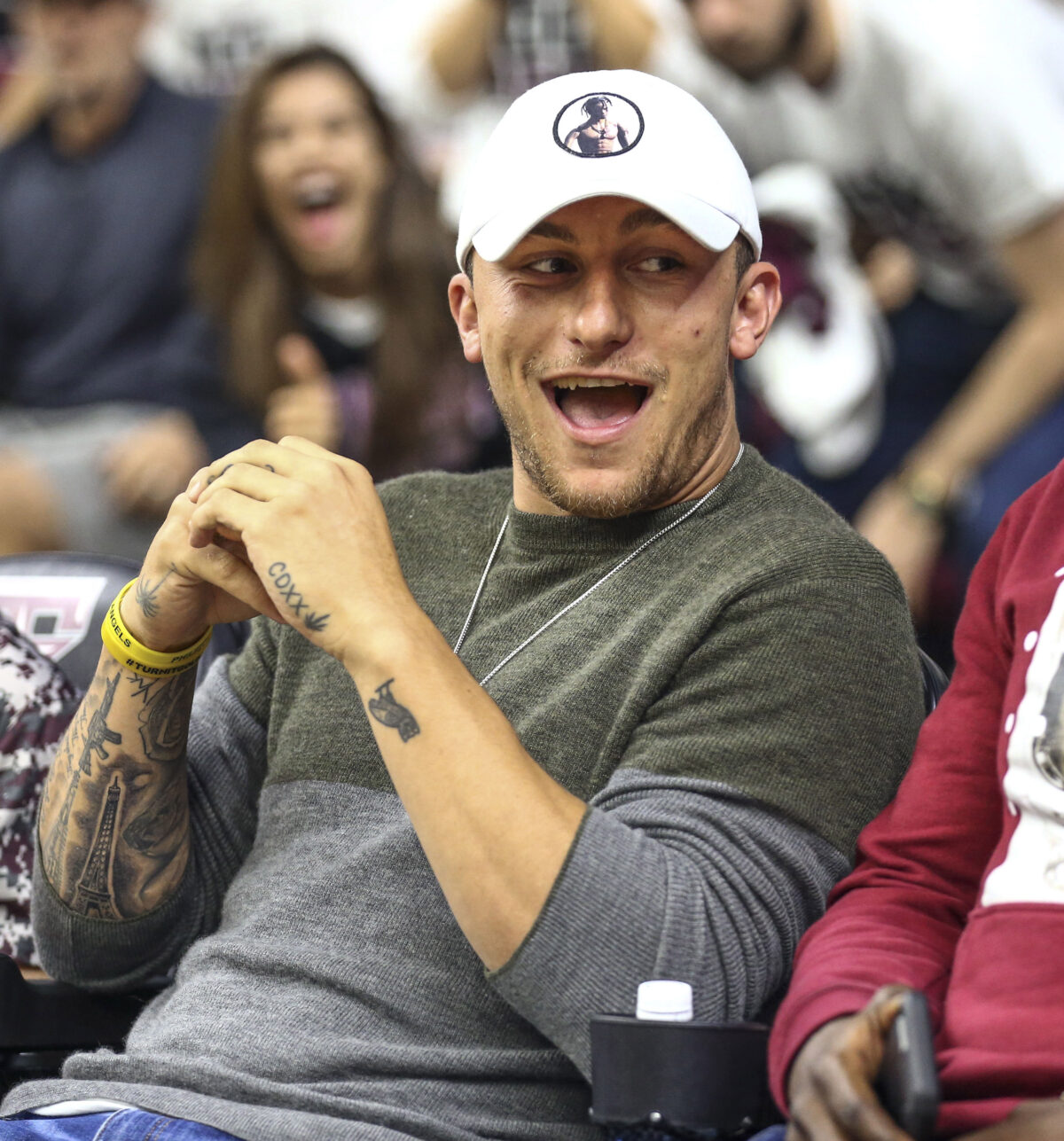 Heisman winner Johnny Manziel to open bar in College Station in the fall