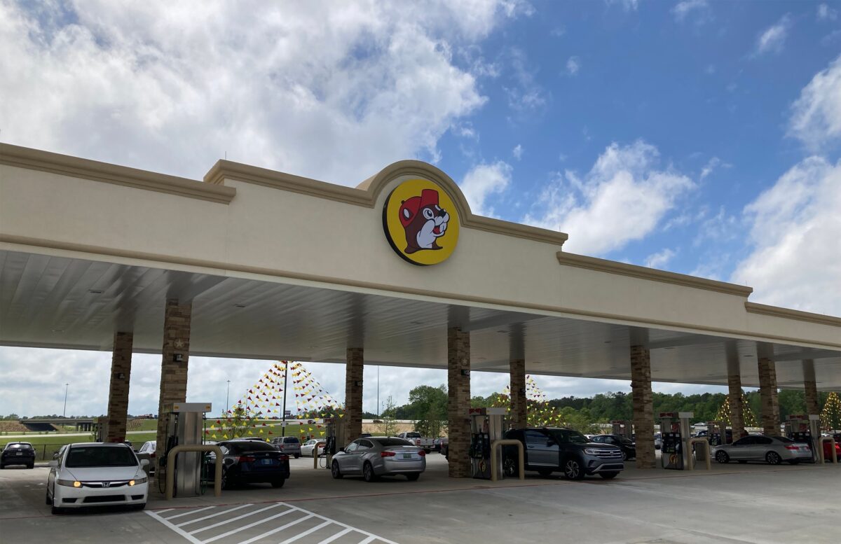 6 reasons Buc-ee’s lives up to the hype as the GOAT rest stop and gas station