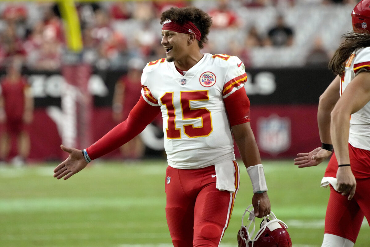 Chiefs QB Patrick Mahomes reveals thoughts on his latest jump pass