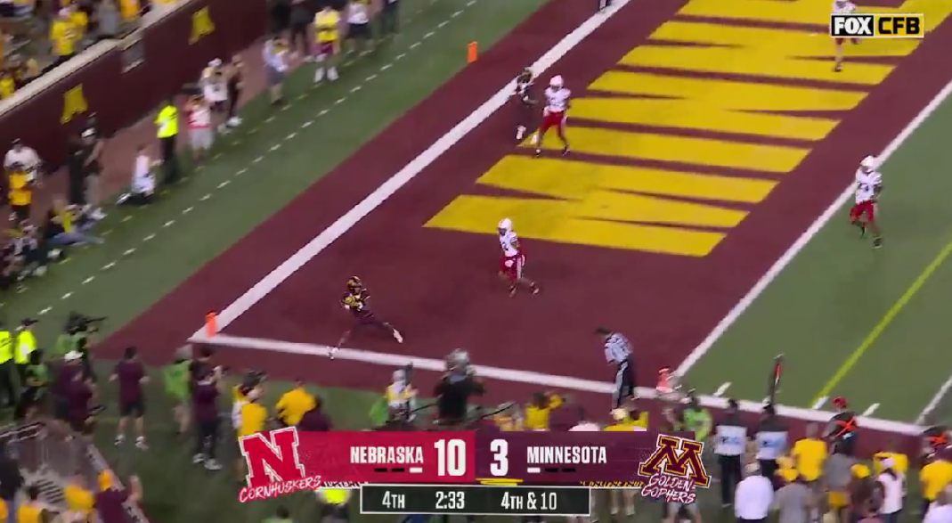 Daniel Jackson’s improbable, toe-dragging touchdown for Minnesota already a Catch of the Year candidate