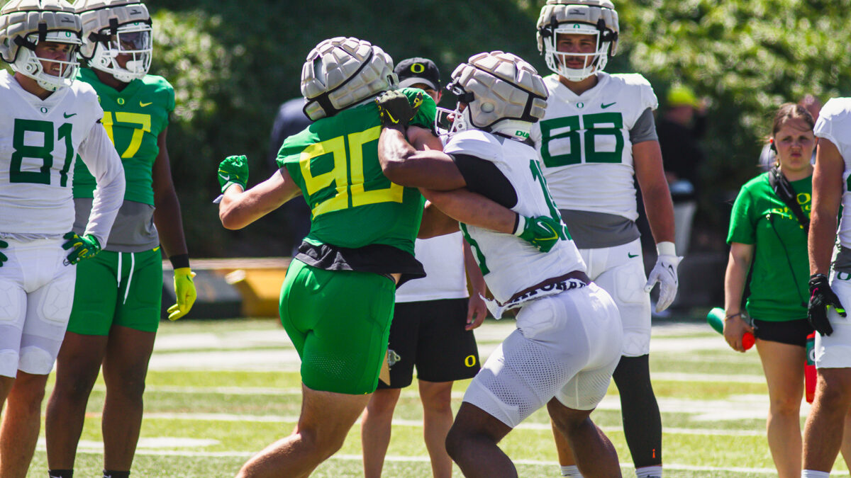 Several key players return to field for Ducks ahead of Texas Tech