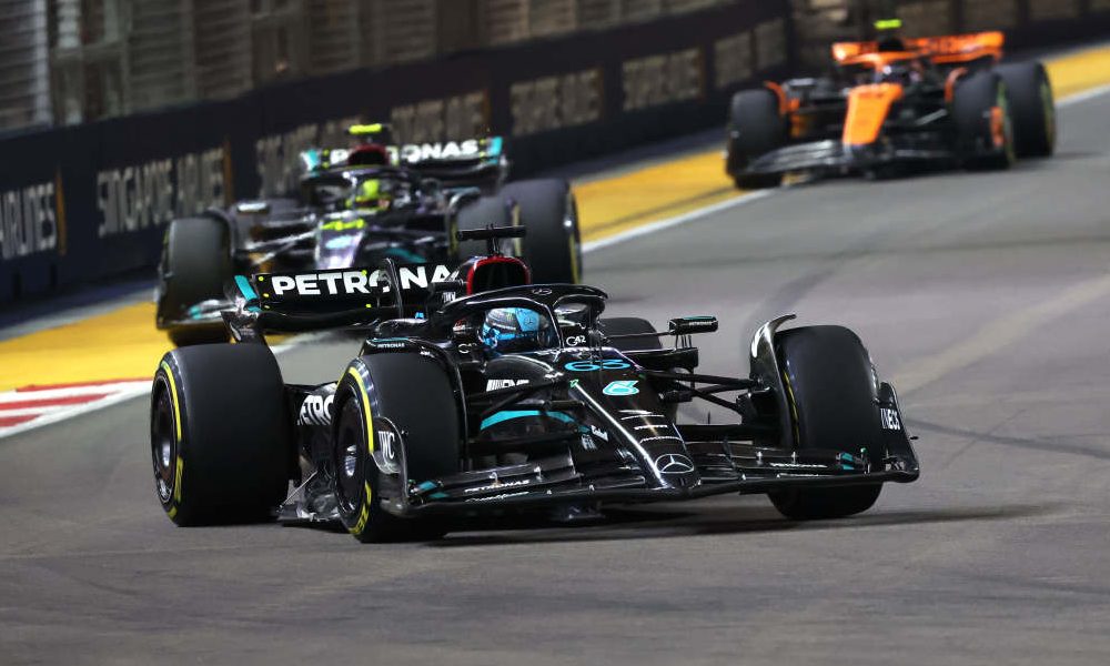 Hamilton backs Russell after costly Singapore mistake