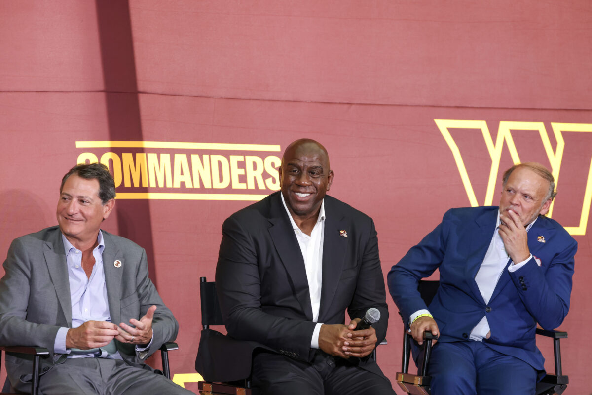 Magic Johnson reacts to the Commanders’ Week 1 win