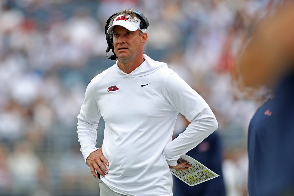 What Alabama football fans need to know about the Ole Miss Rebels