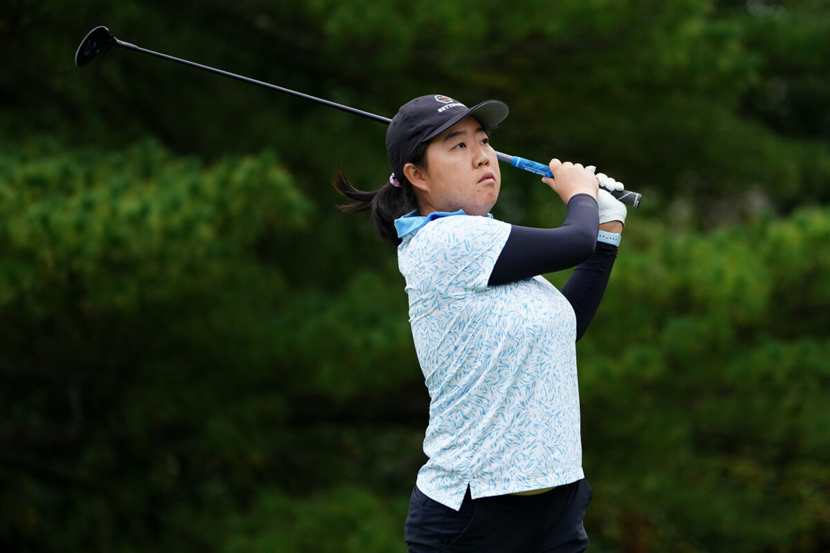 Ruixin Liu battled more than the field to take early LPGA lead at Kroger Queen City Championship