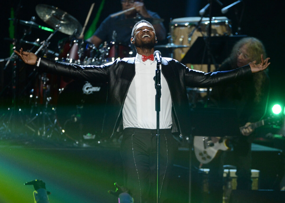 Super Bowl 58 headliner Usher through his career in images