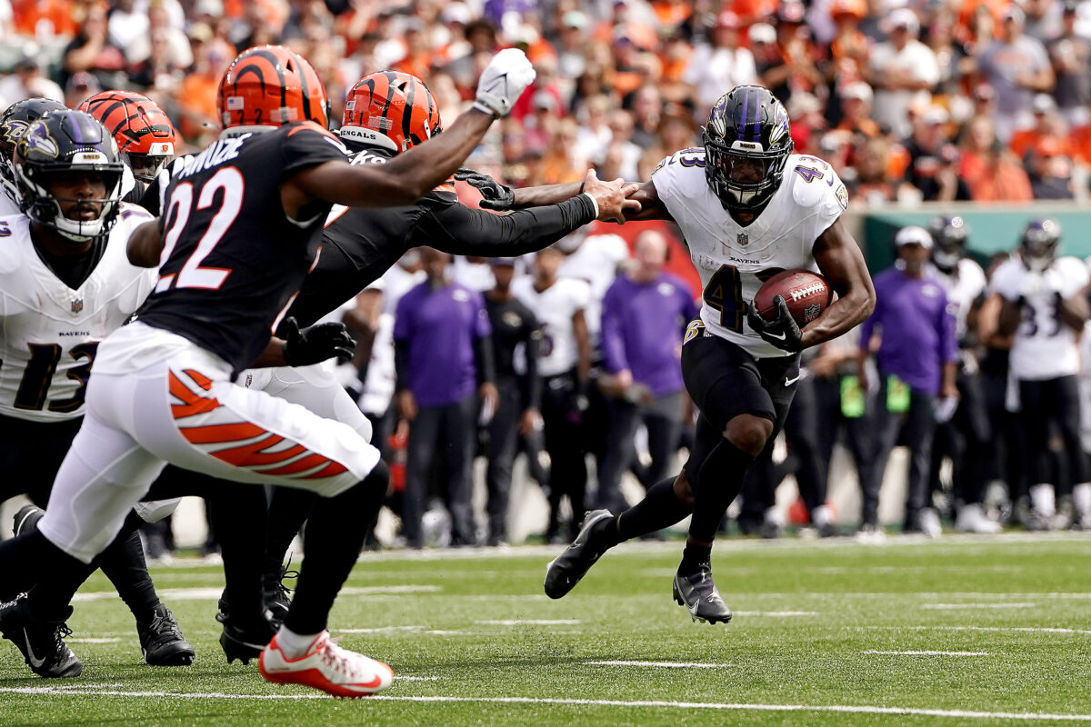 Ravens’ RB Justice Hill could miss Week 3 matchup vs. Colts with toe injury