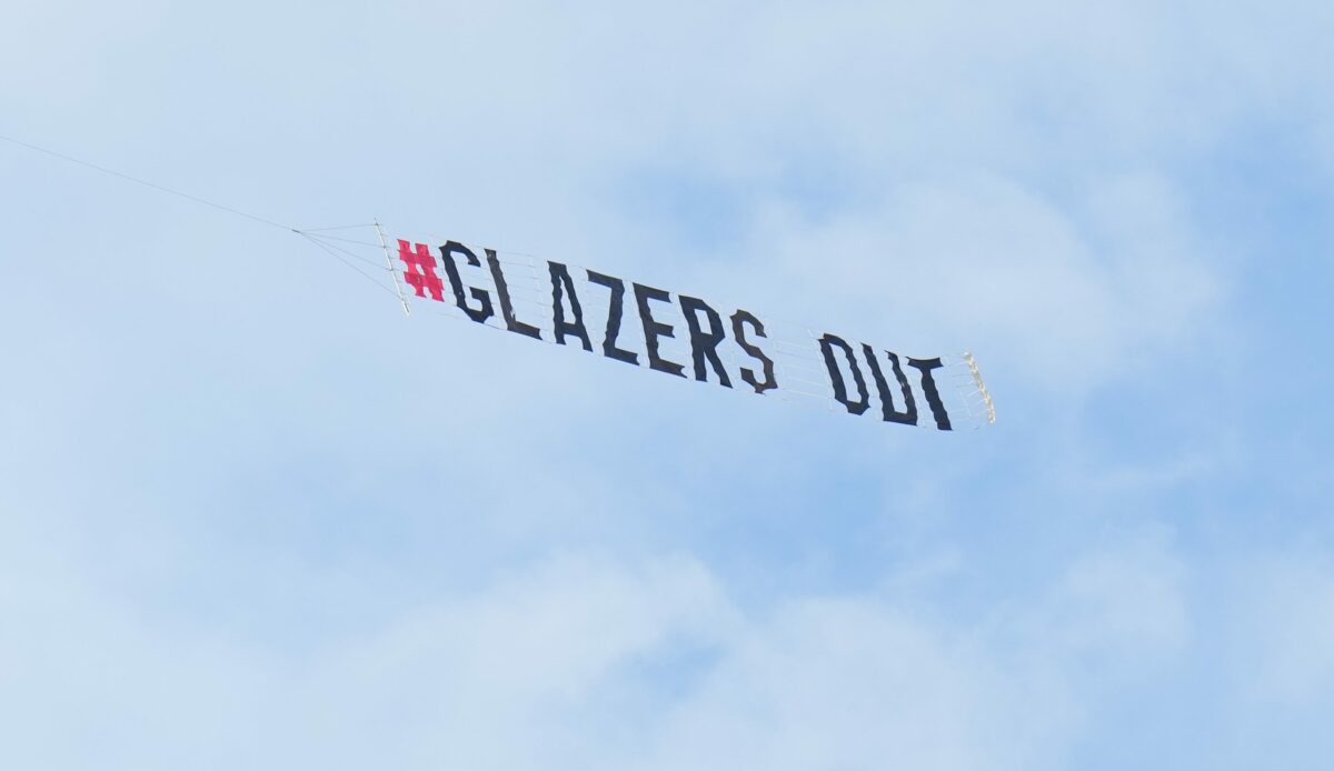 Man Utd fans fly ‘Glazers Out’ banner at Tampa Bay Buccaneers game
