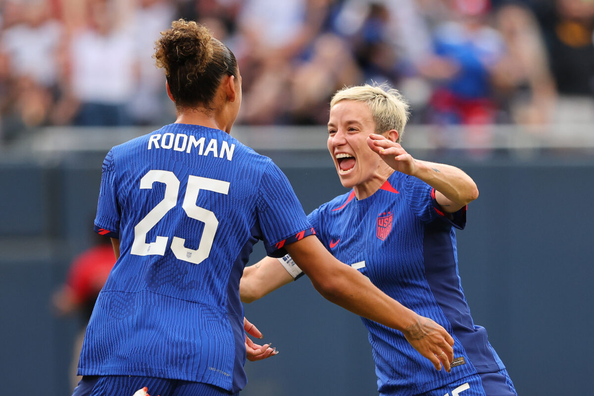 USWNT bids farewell to Rapinoe with 2-0 win over South Africa