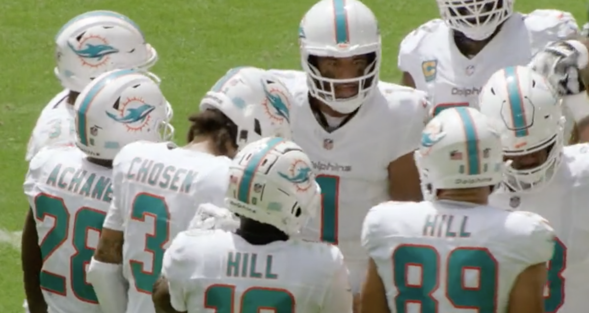 Mic’d-up video showed Tua Tagovailoa actually planning the Dolphins’ TD celebration in the huddle