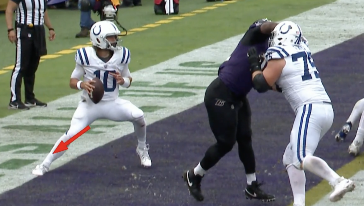 NFL fans all had Dan Orlovsky jokes after Gardner Minshew stepped out of the end zone for a safety