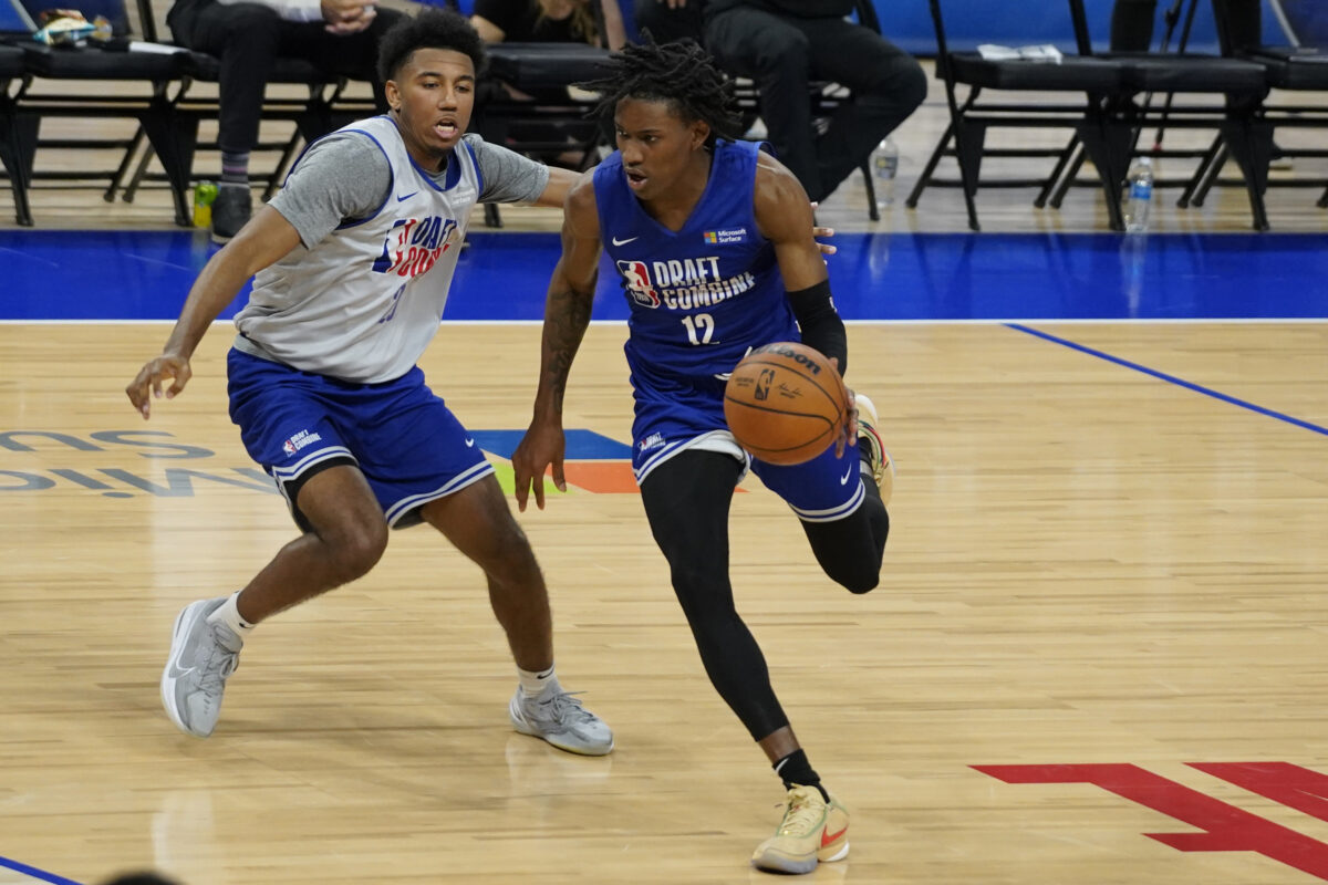 Rookie Terquavion Smith shows off new Sixers jerseys on Instagram