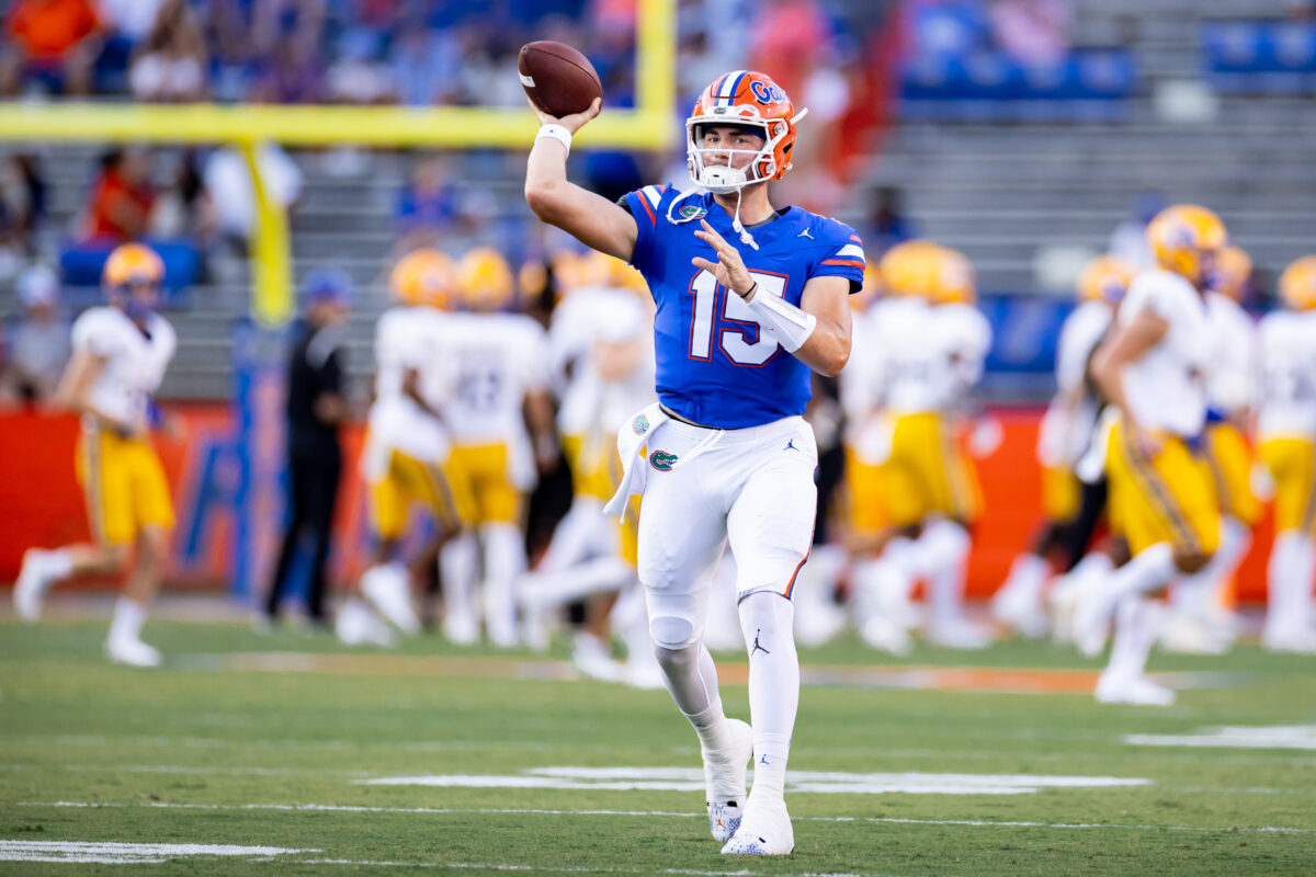 Florida’s starting QB gets negative reviews from The Athletic