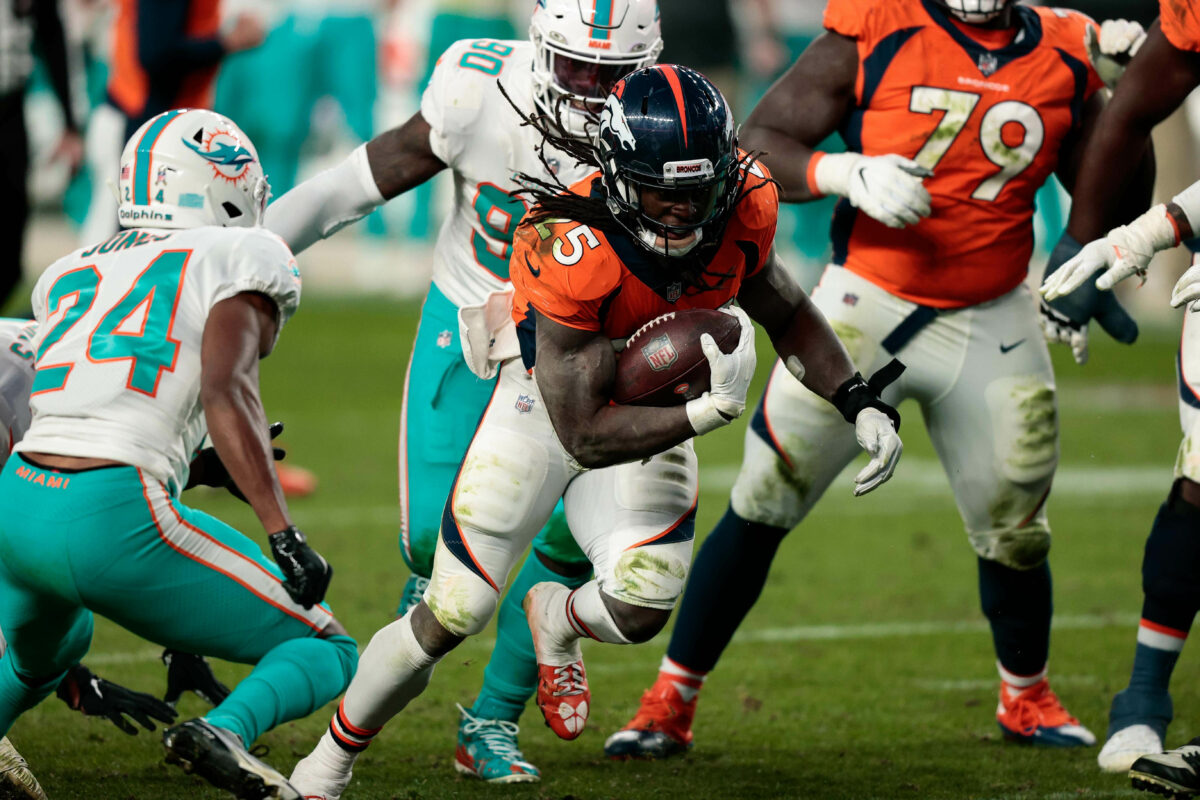 Series history: Broncos seek first win of season, eighth all-time vs. Dolphins