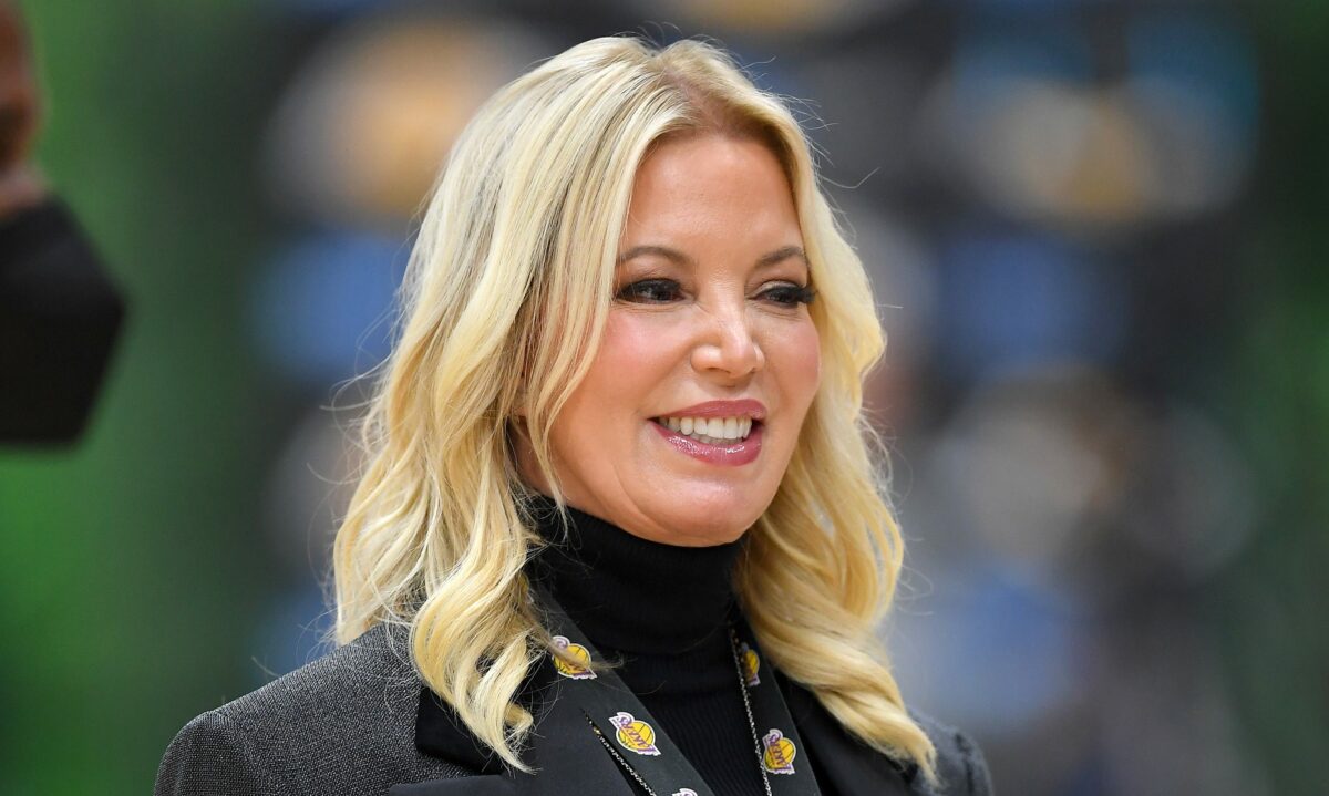 Jeanie Buss likes her portrayal by Hadley Robinson in ‘Winning Time’