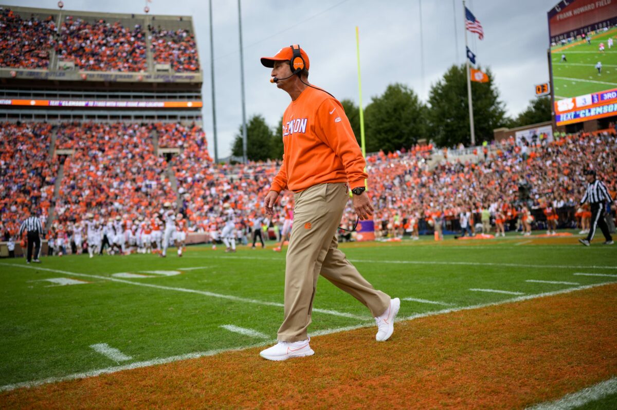 Clemson leads Florida State 10-0 after a Cade Klubnik rushing touchdown