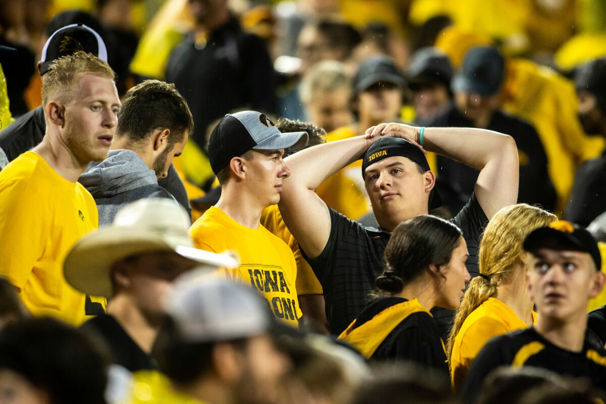 Iowa fans react in horror at another Week 3 lightning delay