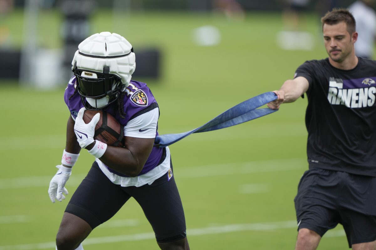 Ravens elevate RB Melvin Gordon to active roster for Week 3 matchup vs. Colts