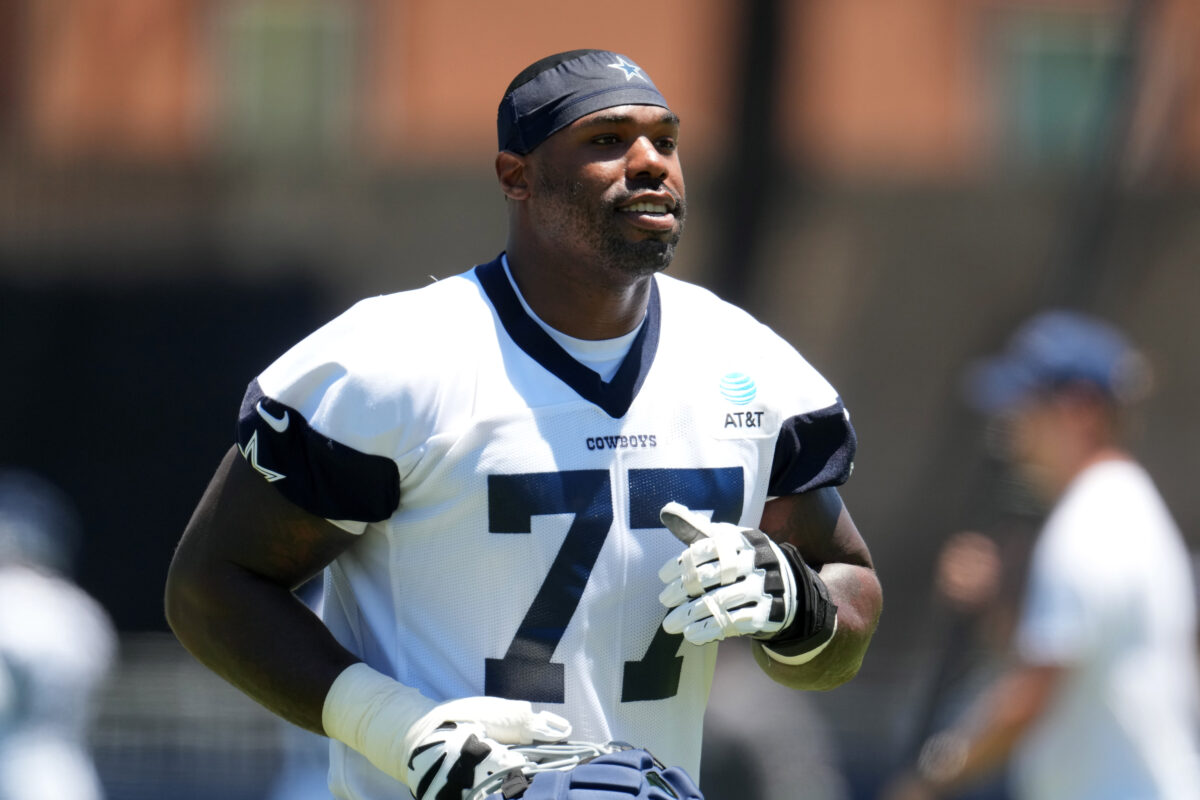 Cowboys’ Tyron Smith rolls ankle in practice, added to injury report