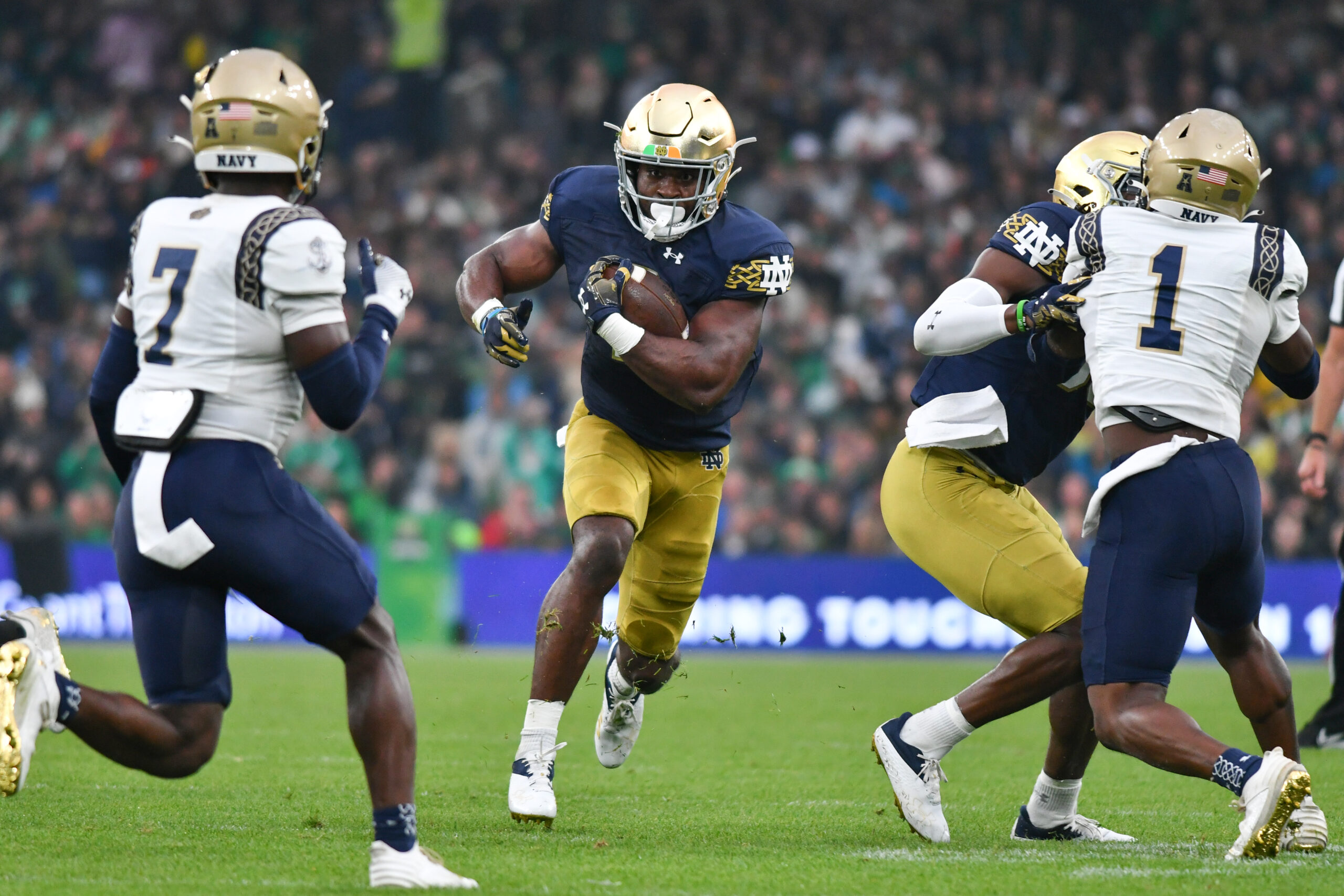 Social media reacts to Audric Estime’s rushing touchdown