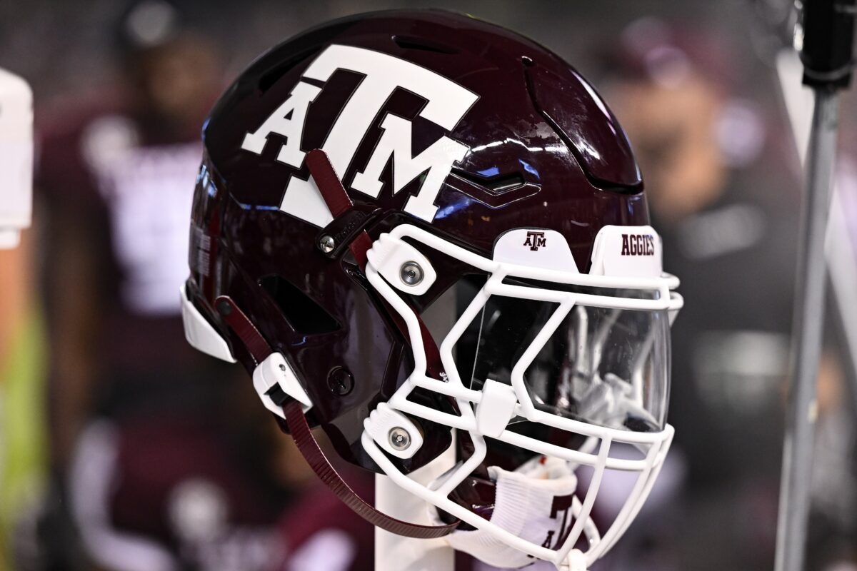 WATCH: Texas A&M WR Micah Tease seen warming up before the Aggies take on Miami