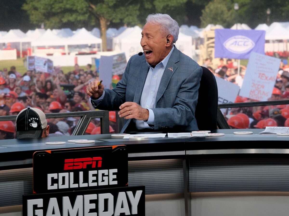 Who did Lee Corso and the College GameDay crew pick in Week 4